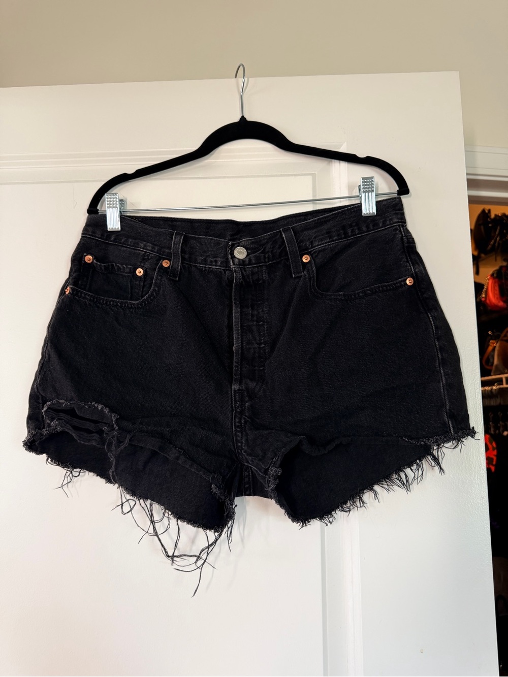 Levi’s 501 32W Black Denim Shorts